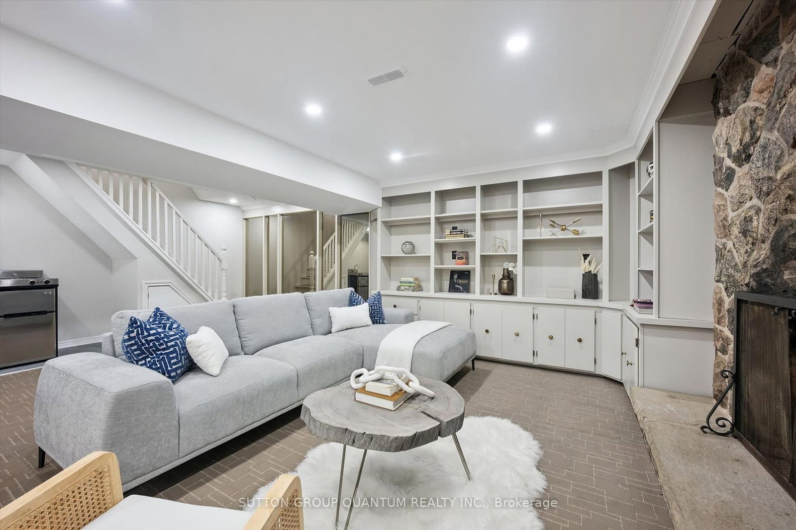 1027 Argus Drive • Mississauga, ON photo 29
