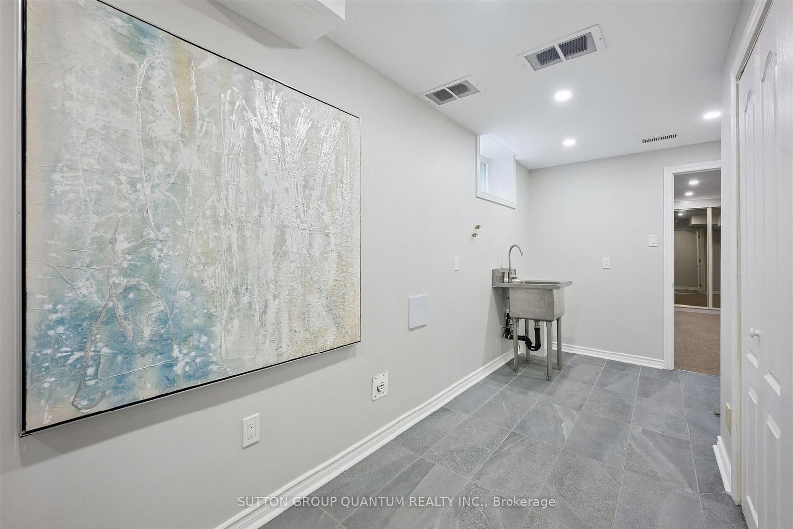 1027 Argus Drive • Mississauga, ON photo 34