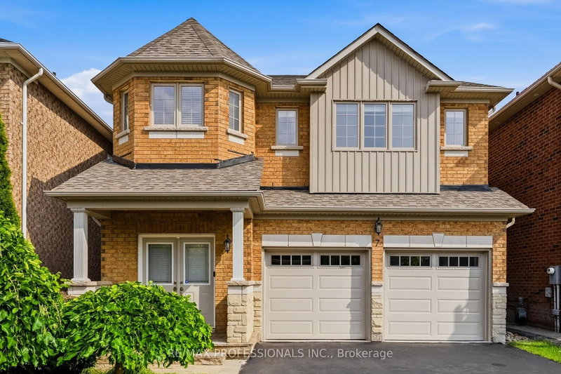 7 Iverson Drive