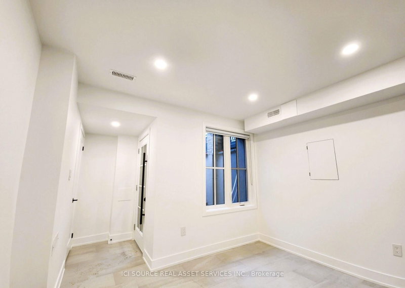 Lower Unit (Unit #1) - 95 Hallam Street