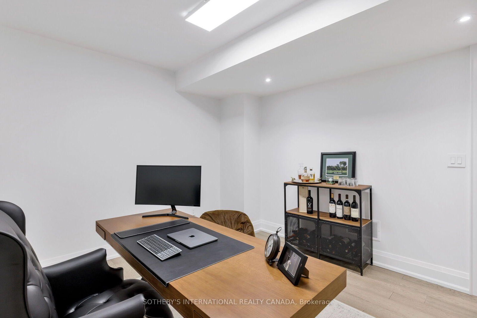 2B Fairway Road • Toronto, ON photo 43