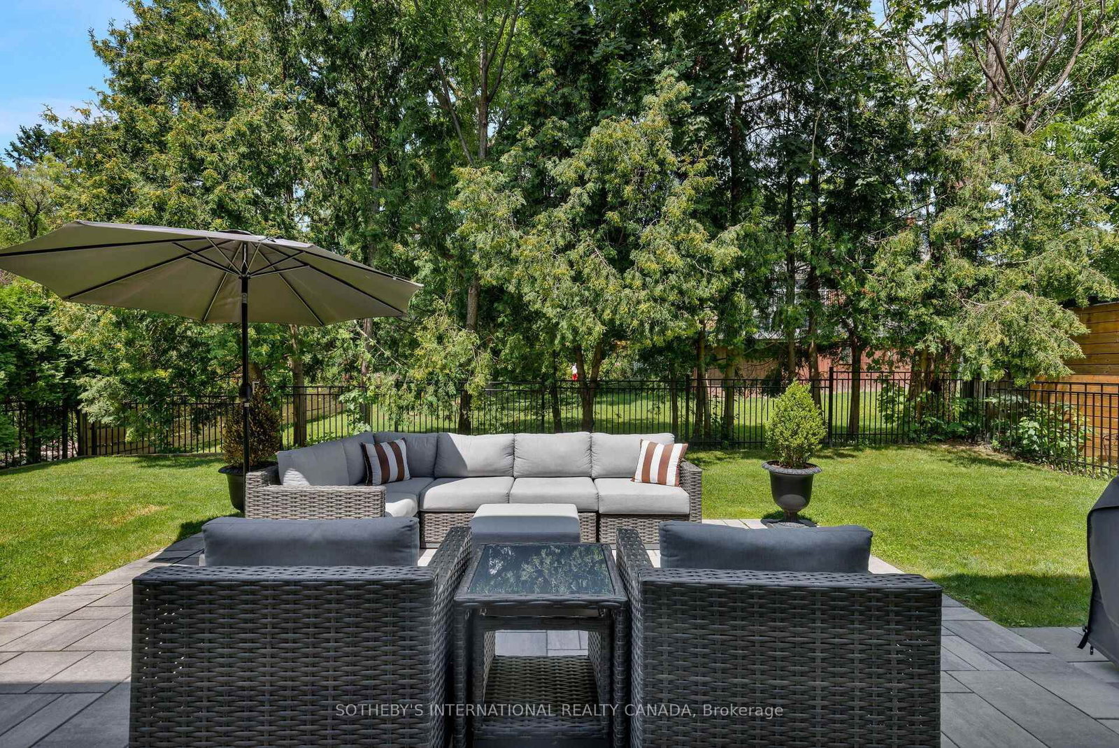 2B Fairway Road • Toronto, ON photo 47