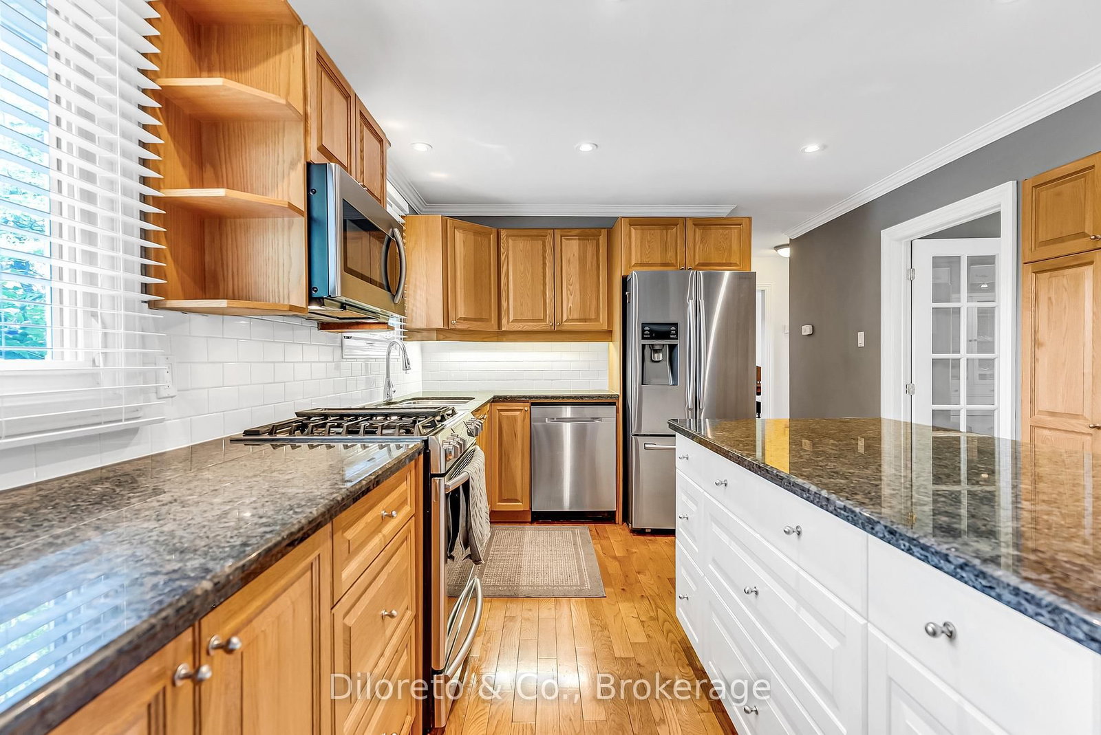1216 Tyandaga Park Drive • Burlington, ON photo 12
