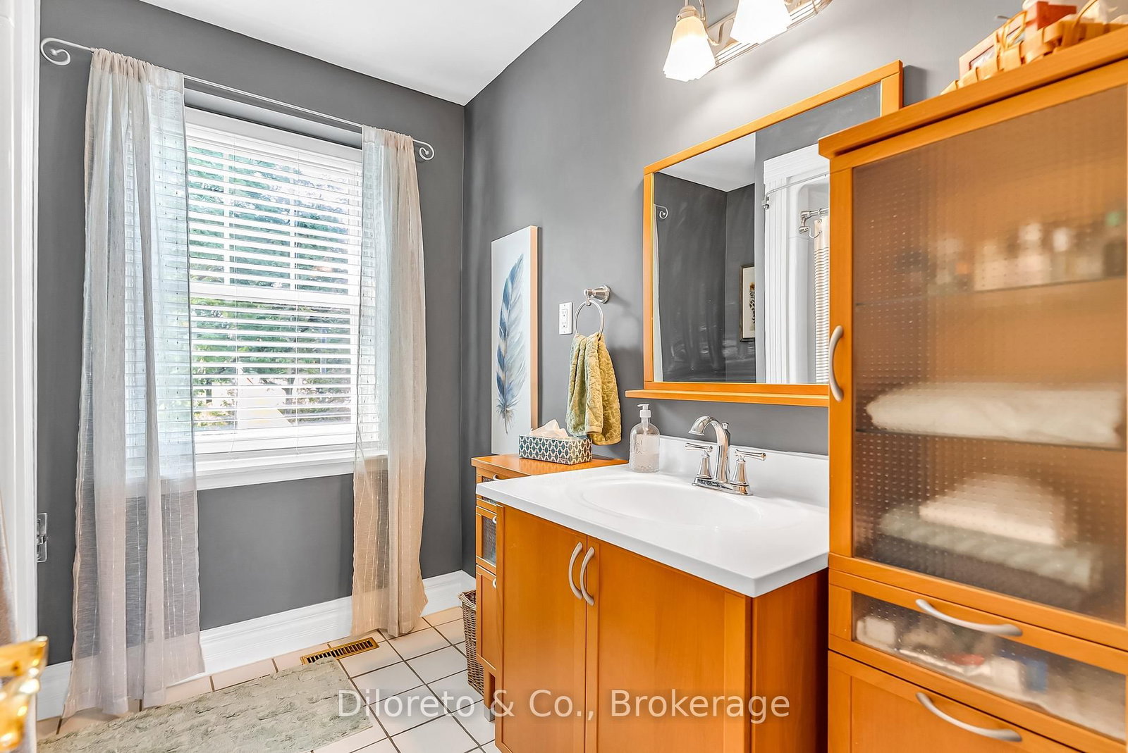 1216 Tyandaga Park Drive • Burlington, ON photo 27