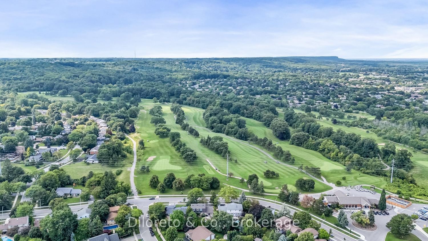 1216 Tyandaga Park Drive • Burlington, ON photo 50