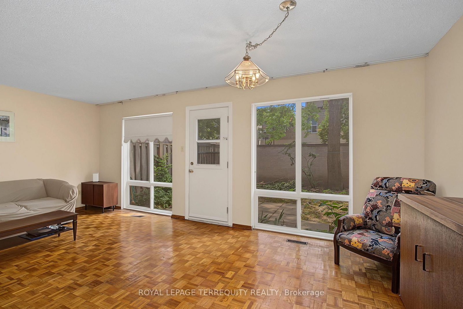 11 Four Winds Drive • #18 • Toronto, ON photo 11