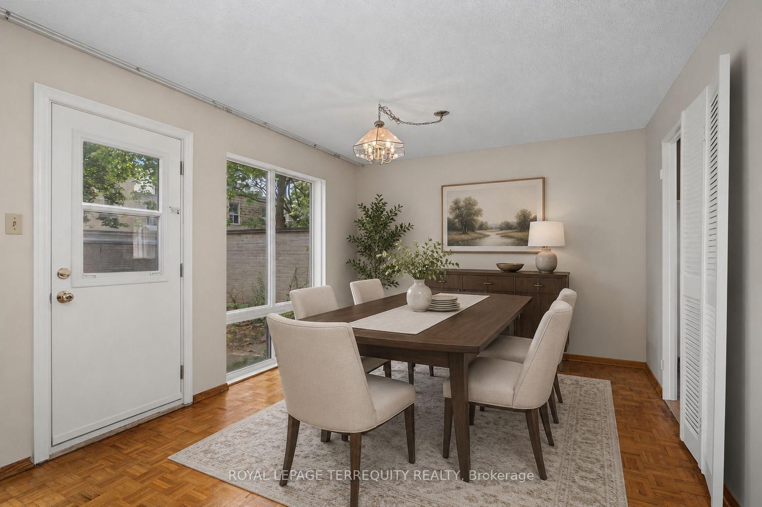 11 Four Winds Drive • #18 • Toronto, ON photo 7