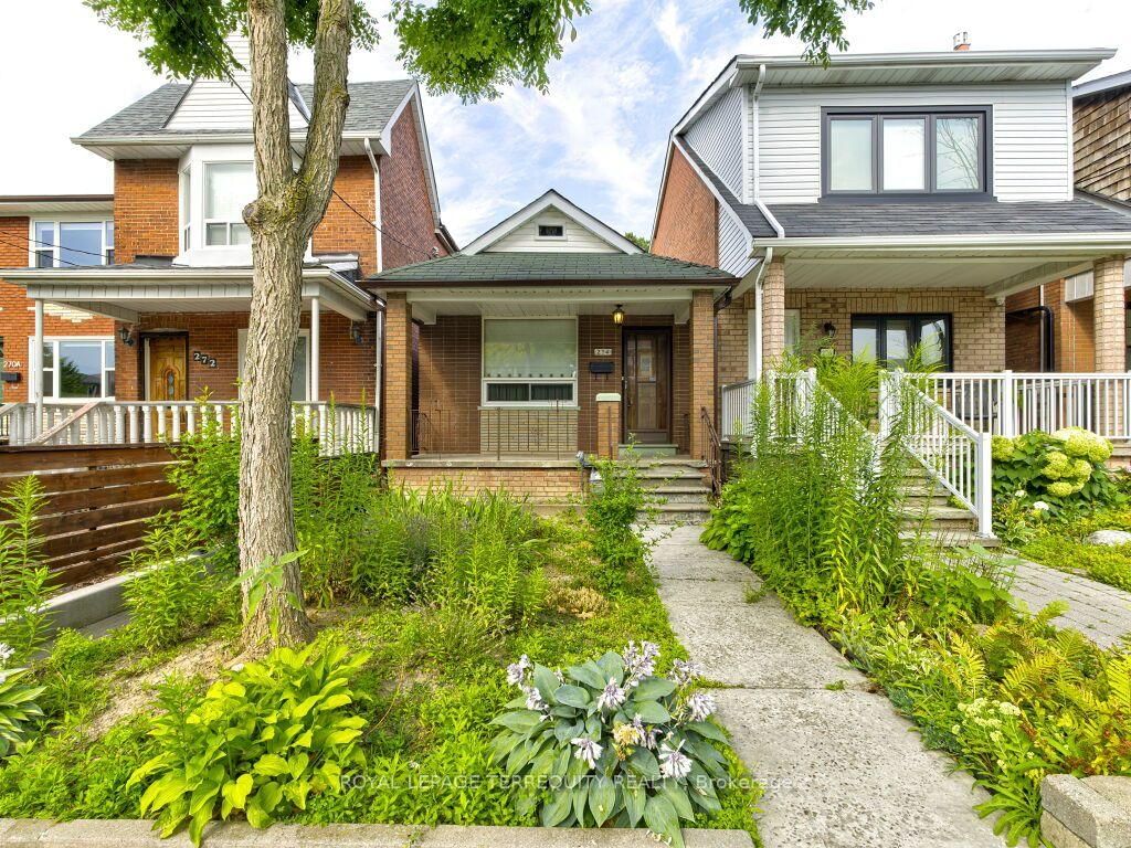 Property at 274 Harvie