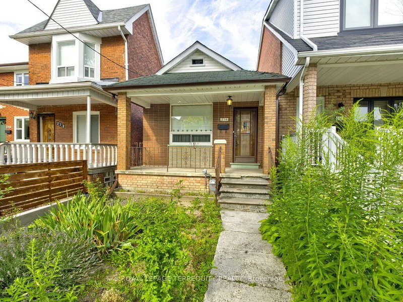 274 Harvie Avenue