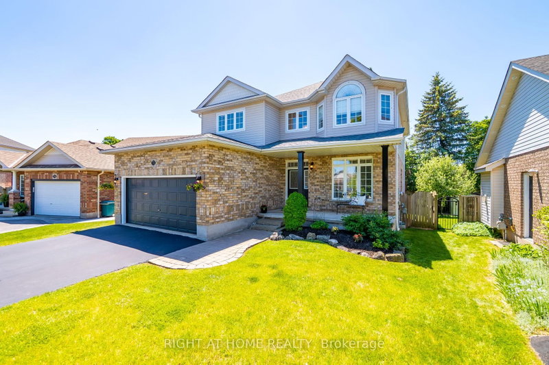 72 Beardmore Crescent
