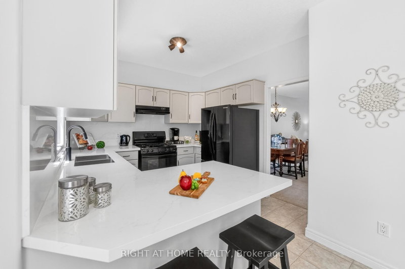 72 Beardmore Crescent