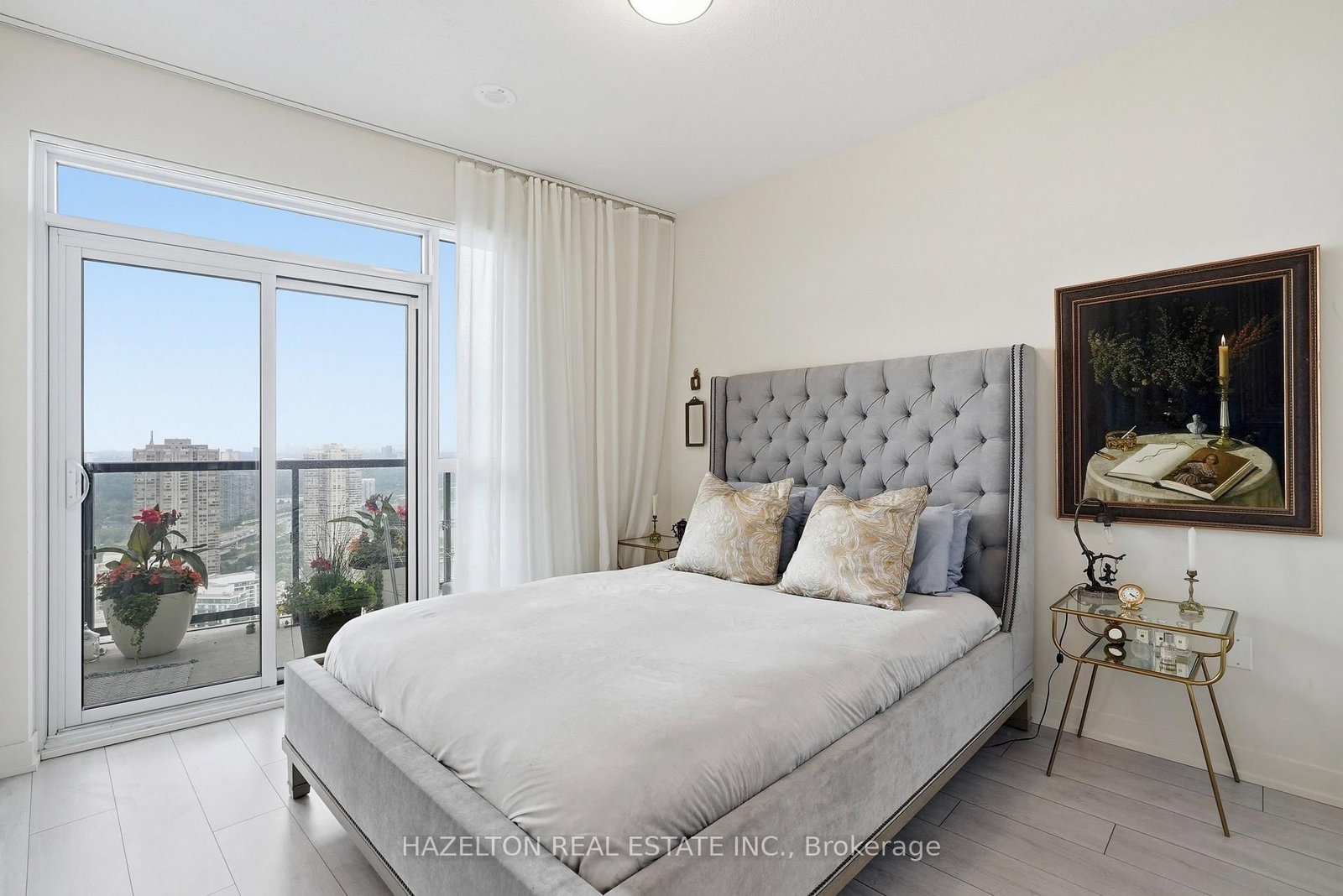 38 Annie Craig Drive • #4201 • Toronto, ON photo 13