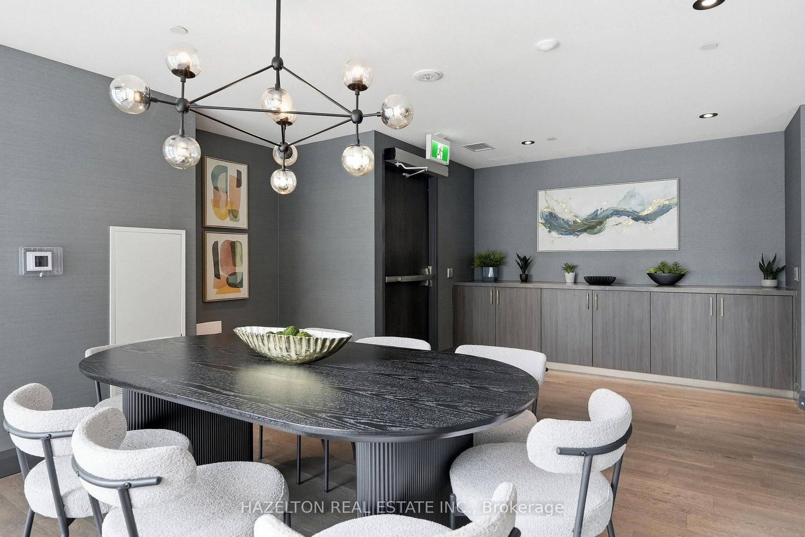 38 Annie Craig Drive • #4201 • Toronto, ON photo 31