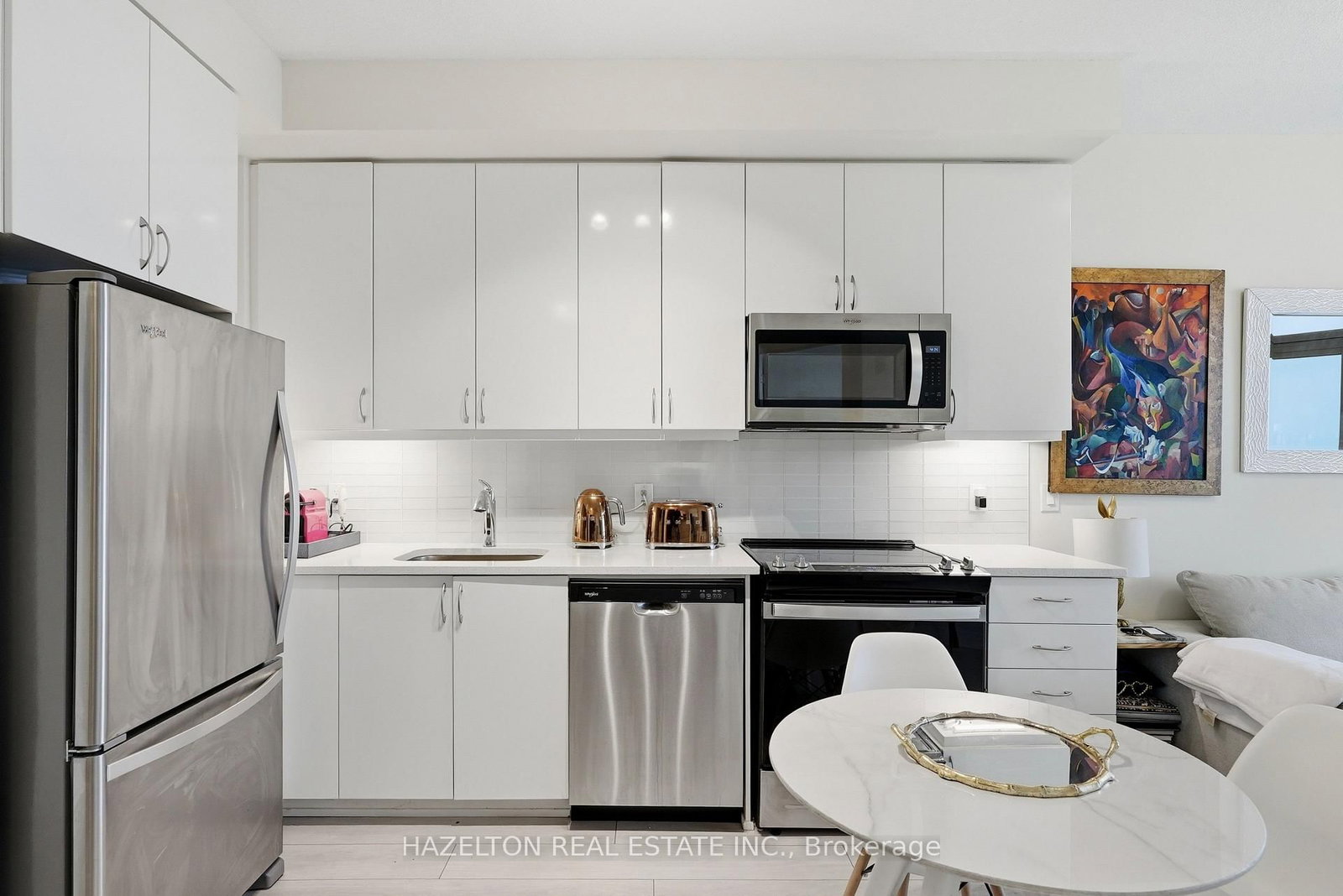 38 Annie Craig Drive • #4201 • Toronto, ON photo 6
