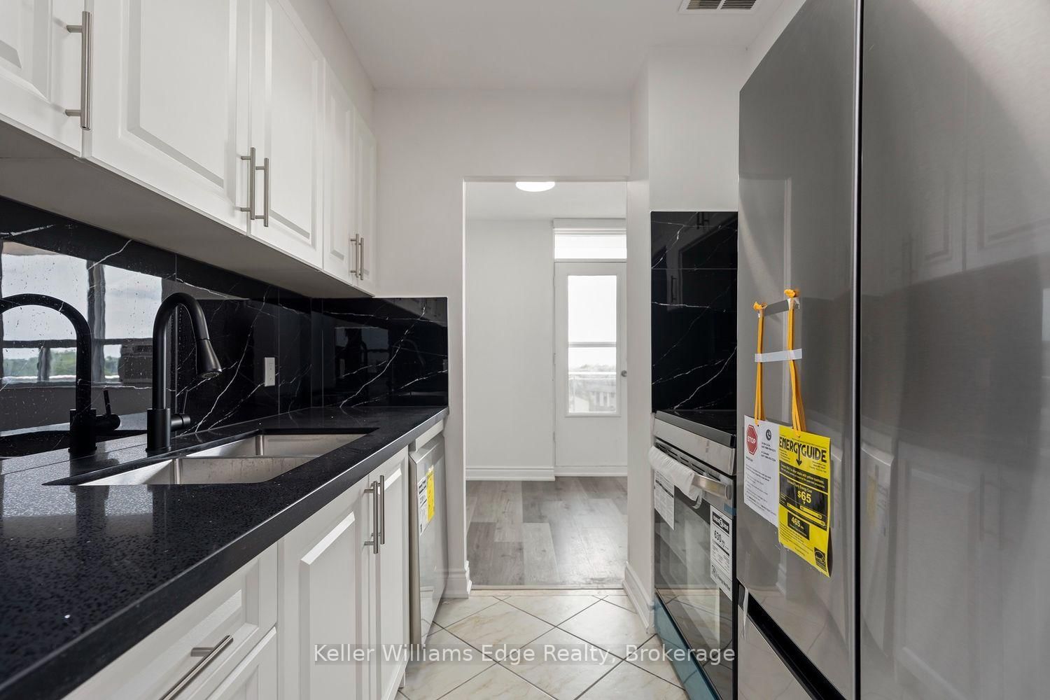 3145 Queen Frederica Drive • #608 • Mississauga, ON photo 5