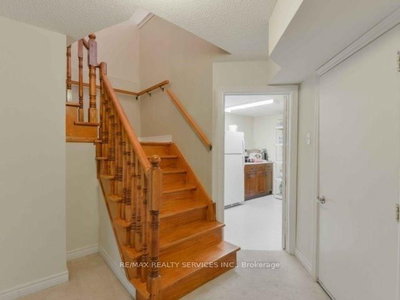106 Pennyroyal Brampton,ON L6S 6J6 — Photo 13