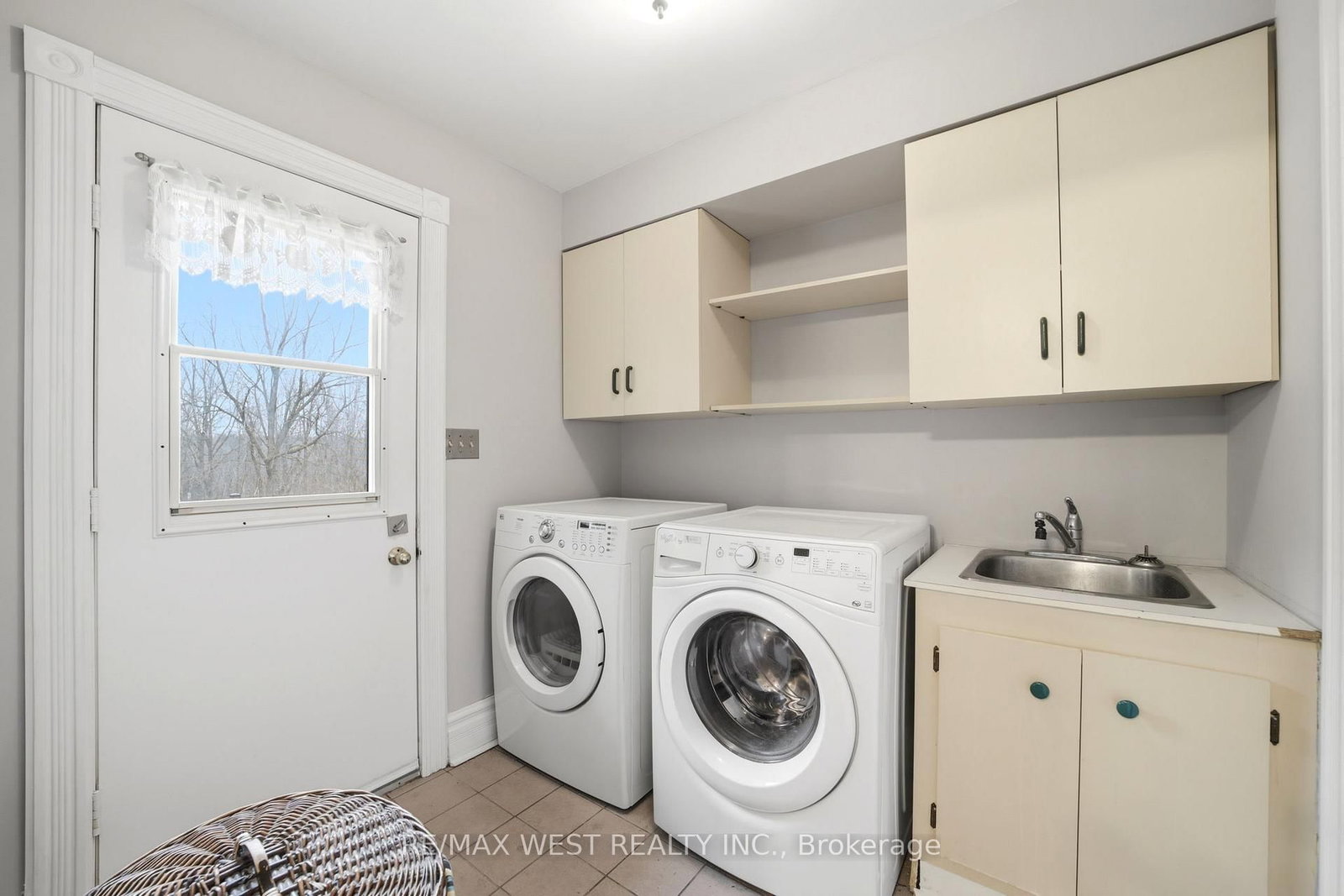 15637 McLaughlin Road • Caledon, ON photo 5