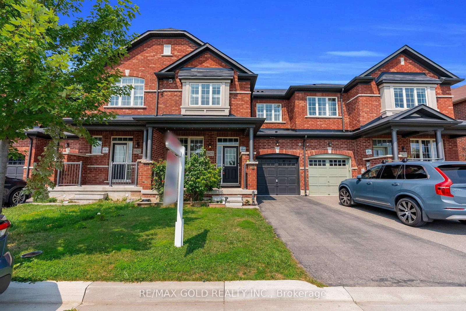 1625 Sorensen Court • Milton, ON photo 8