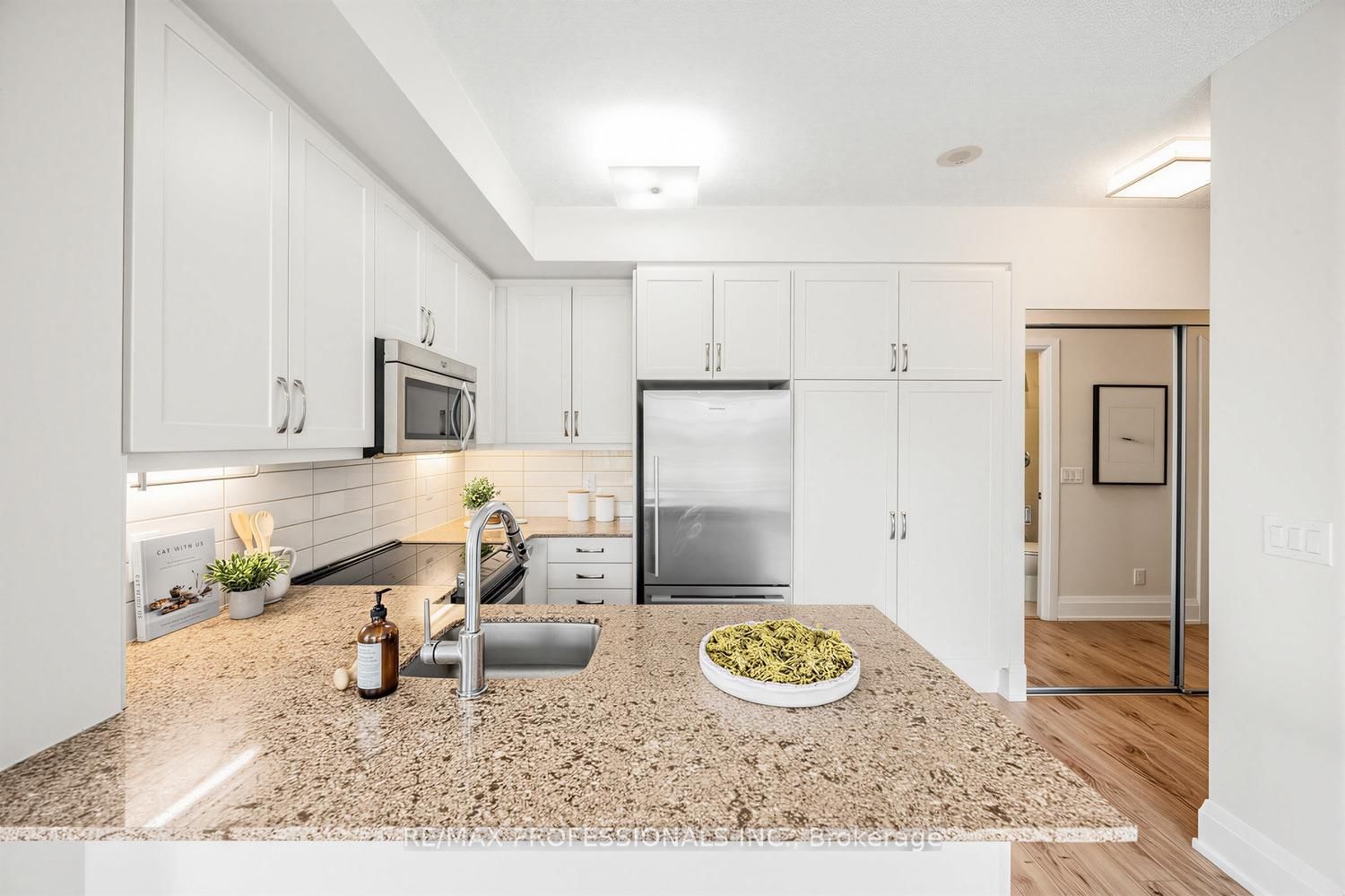 2 Old Mill Drive • #417 • Toronto, ON photo 13