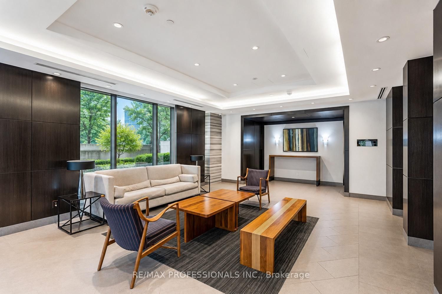 2 Old Mill Drive • #417 • Toronto, ON photo 39