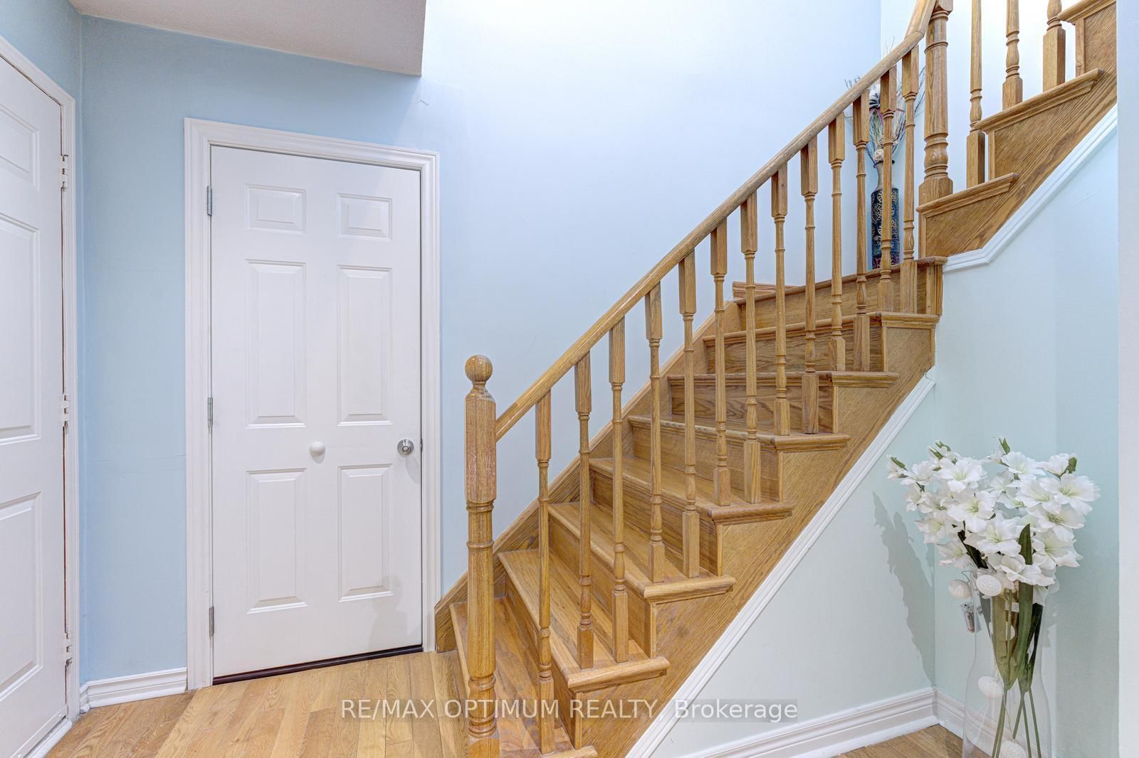 28 Stalbridge Avenue • Brampton, ON photo 23