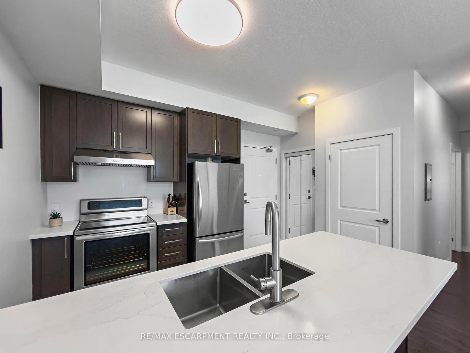 5010 Corporate Drive • #109 • Burlington, ON photo 21