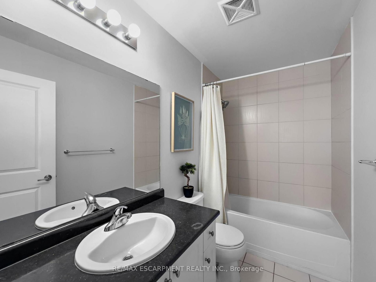 5010 Corporate Drive • #109 • Burlington, ON photo 34