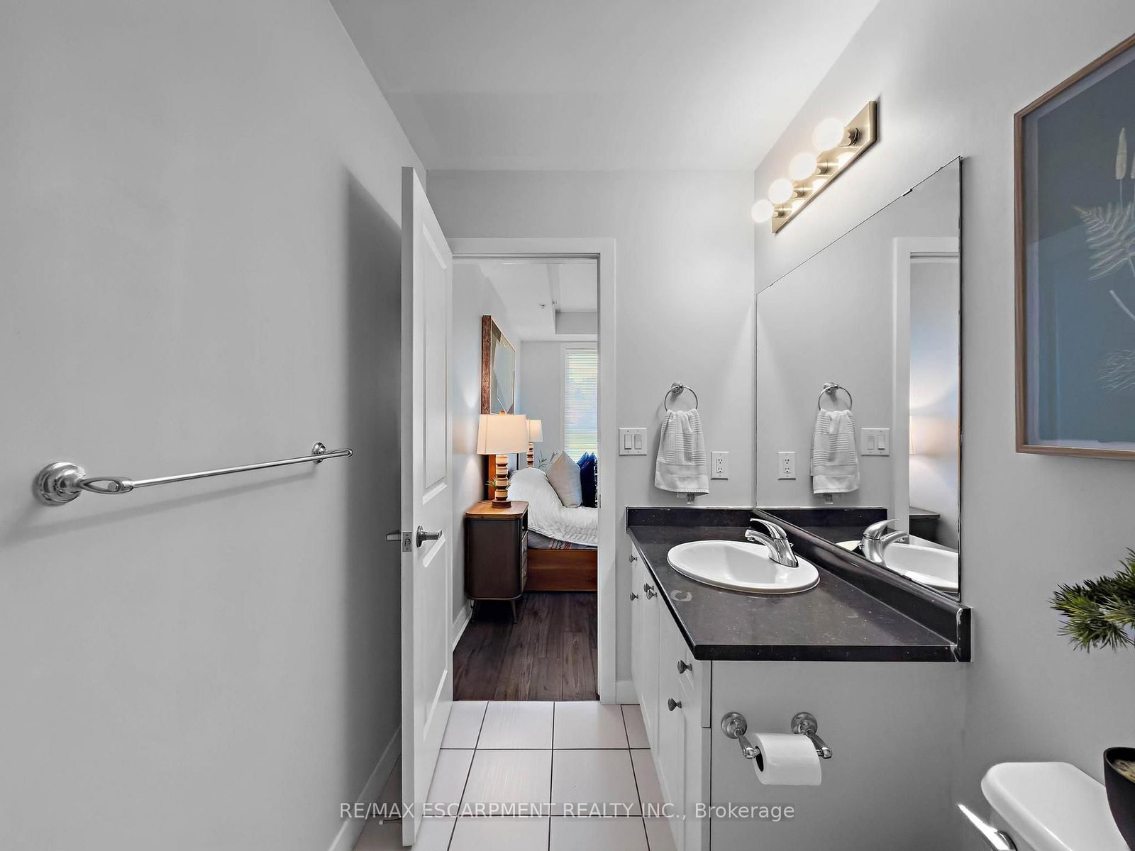 5010 Corporate Drive • #109 • Burlington, ON photo 35