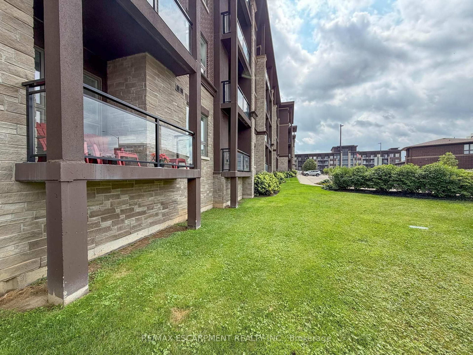 5010 Corporate Drive • #109 • Burlington, ON photo 43