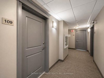 5010 Corporate Drive • #109 • Burlington, ON photo 9
