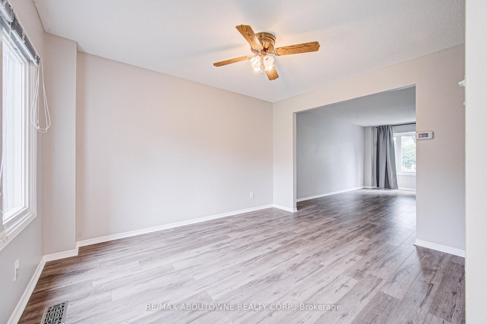426 Parklane Oakville,ON L6H 4J5 — Photo 18