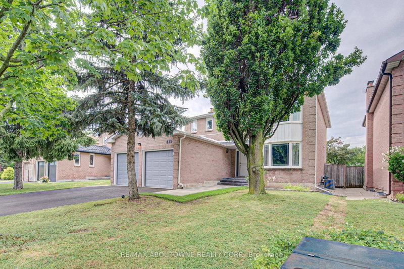 426 PARKLANE Road