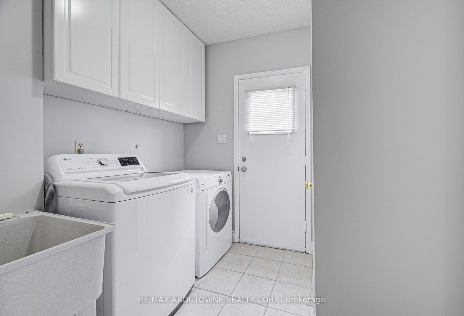 426 Parklane Oakville,ON L6H 4J5 — Photo 24