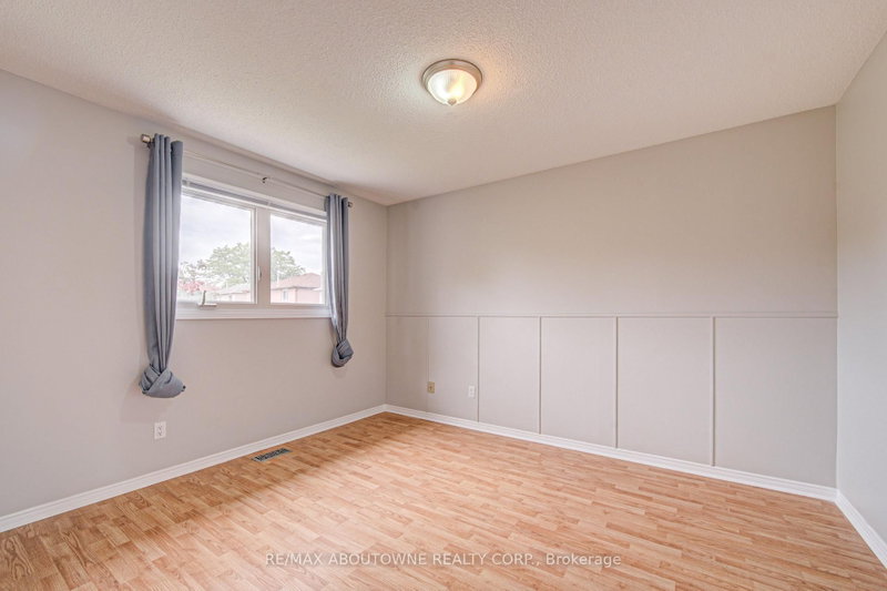 426 Parklane Oakville,ON L6H 4J5 — Photo 27