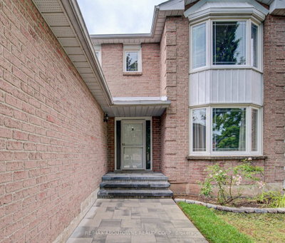 426 Parklane Oakville,ON L6H 4J5 — Photo 3