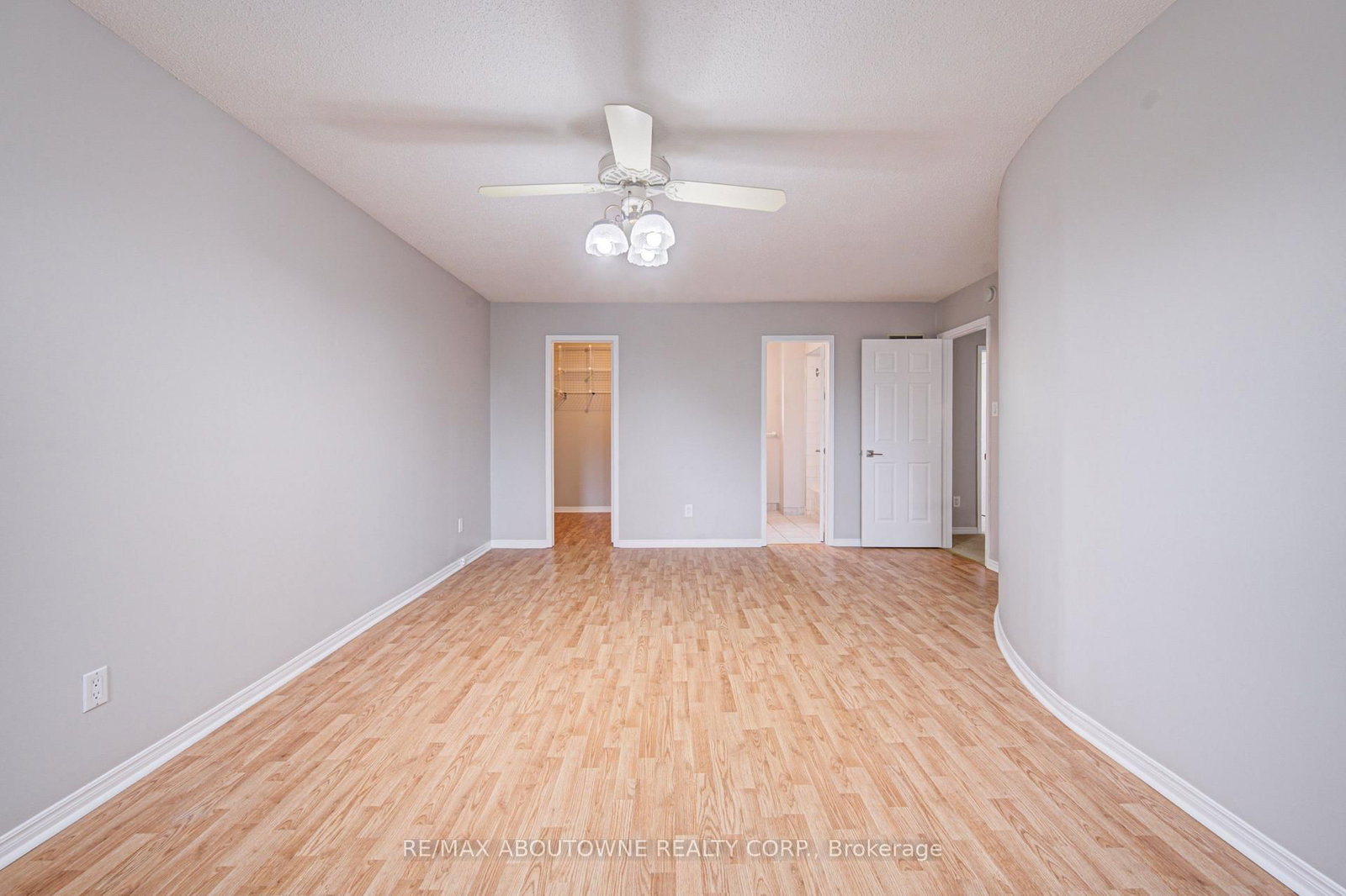 426 Parklane Oakville,ON L6H 4J5 — Photo 30