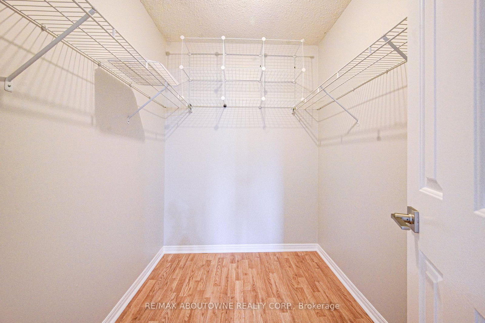 426 Parklane Oakville,ON L6H 4J5 — Photo 32
