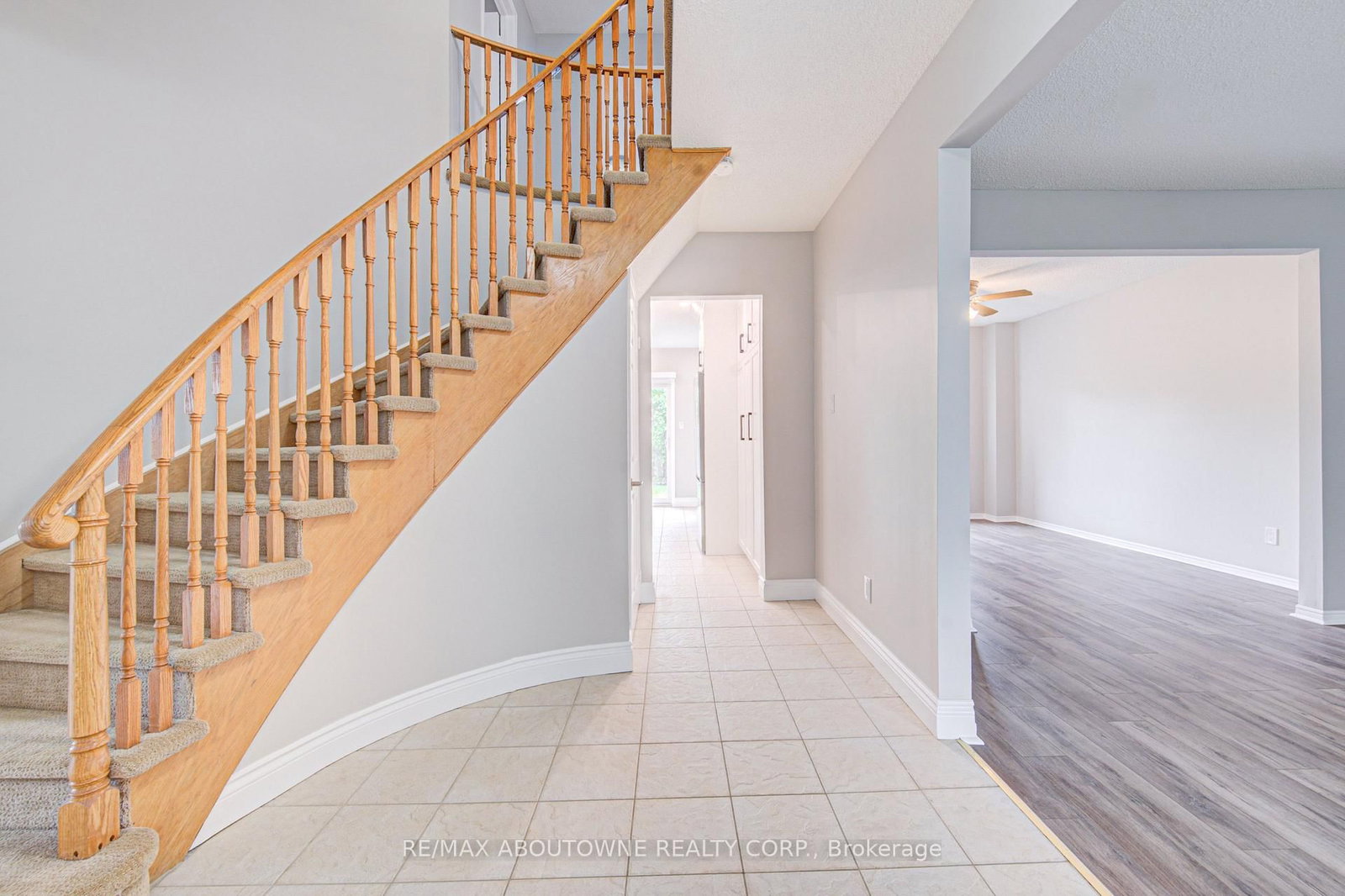 426 Parklane Oakville,ON L6H 4J5 — Photo 6