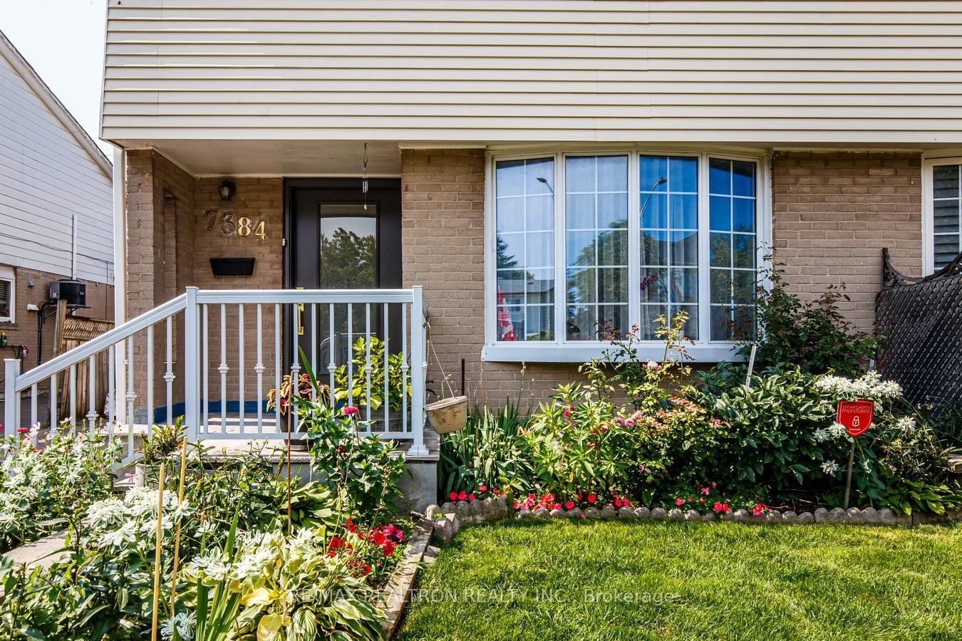 7384 Sills Road • Mississauga, ON photo 3