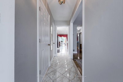 7384 Sills Road • Mississauga, ON photo 5