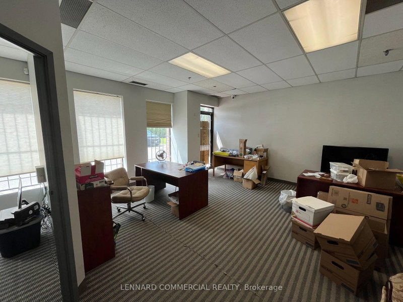 13 Edvac Dr photo 3