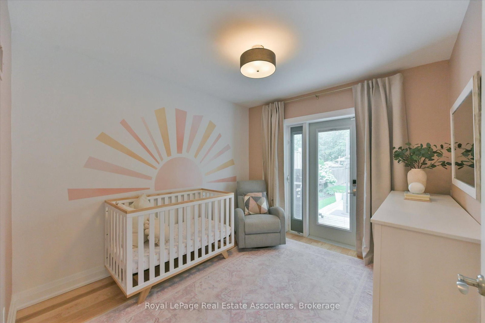 41 Ashbourne Drive • Toronto, ON photo 21