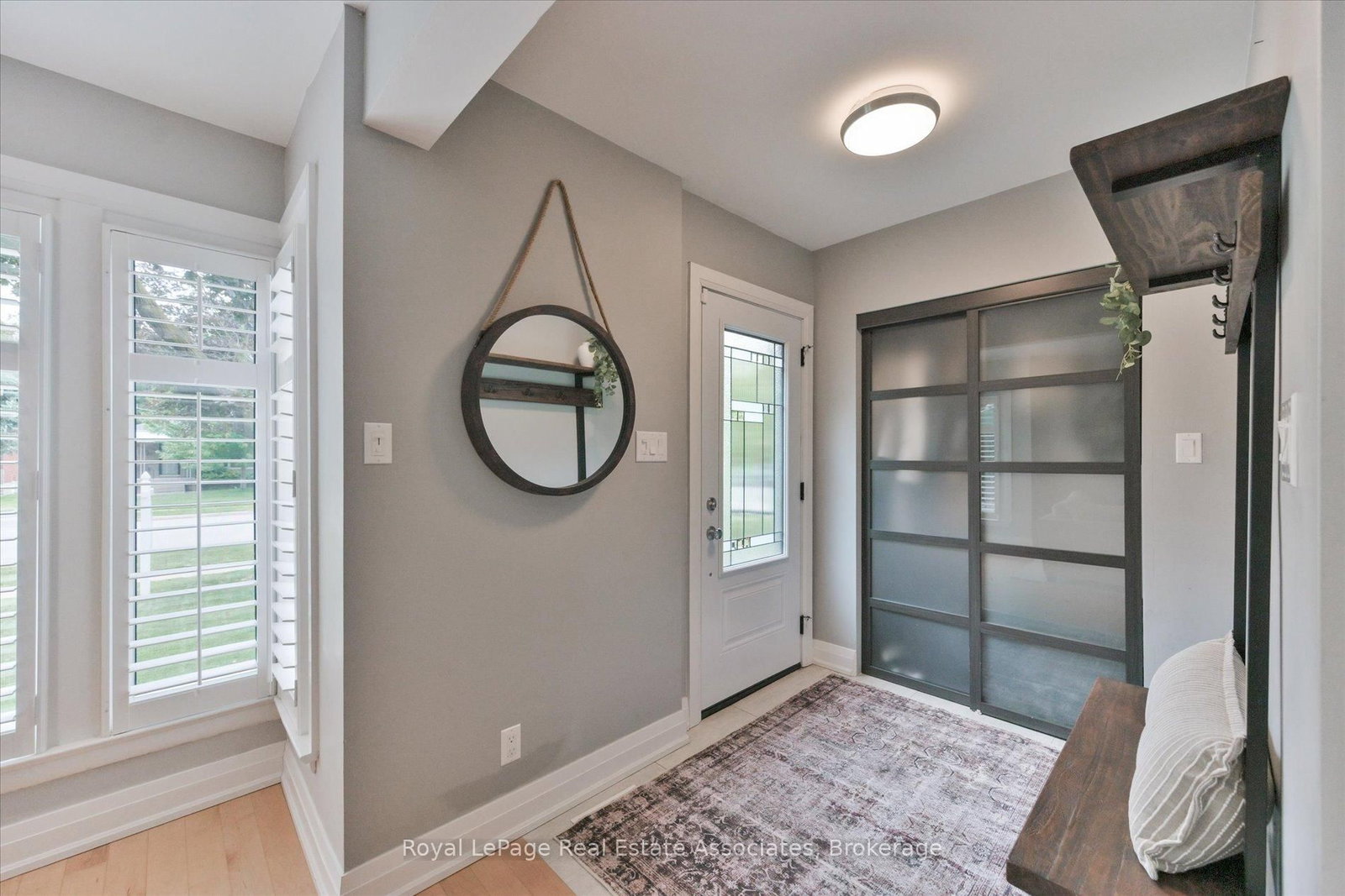 41 Ashbourne Drive • Toronto, ON photo 5