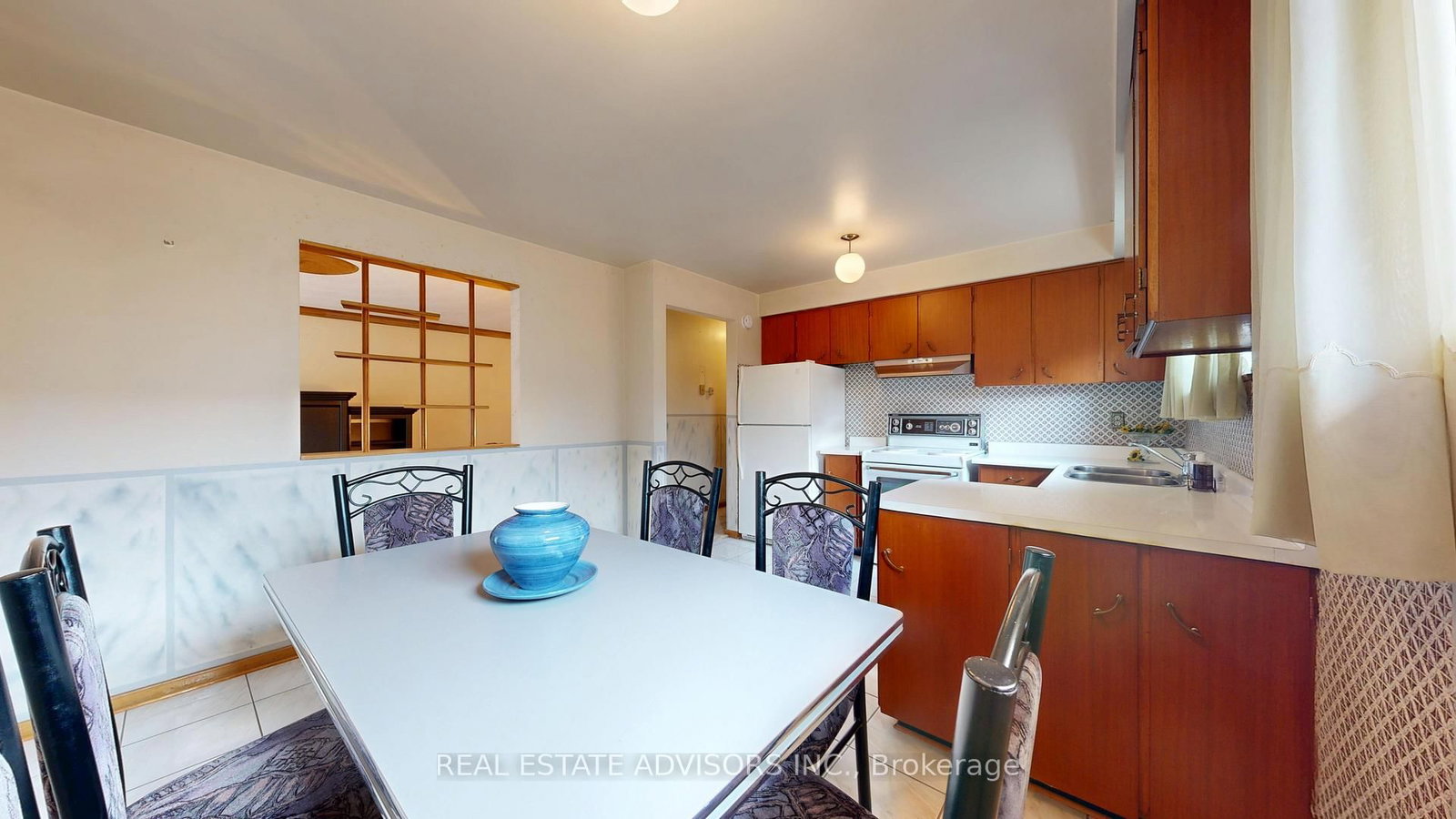 57 Hucknall Road • Toronto, ON photo 26