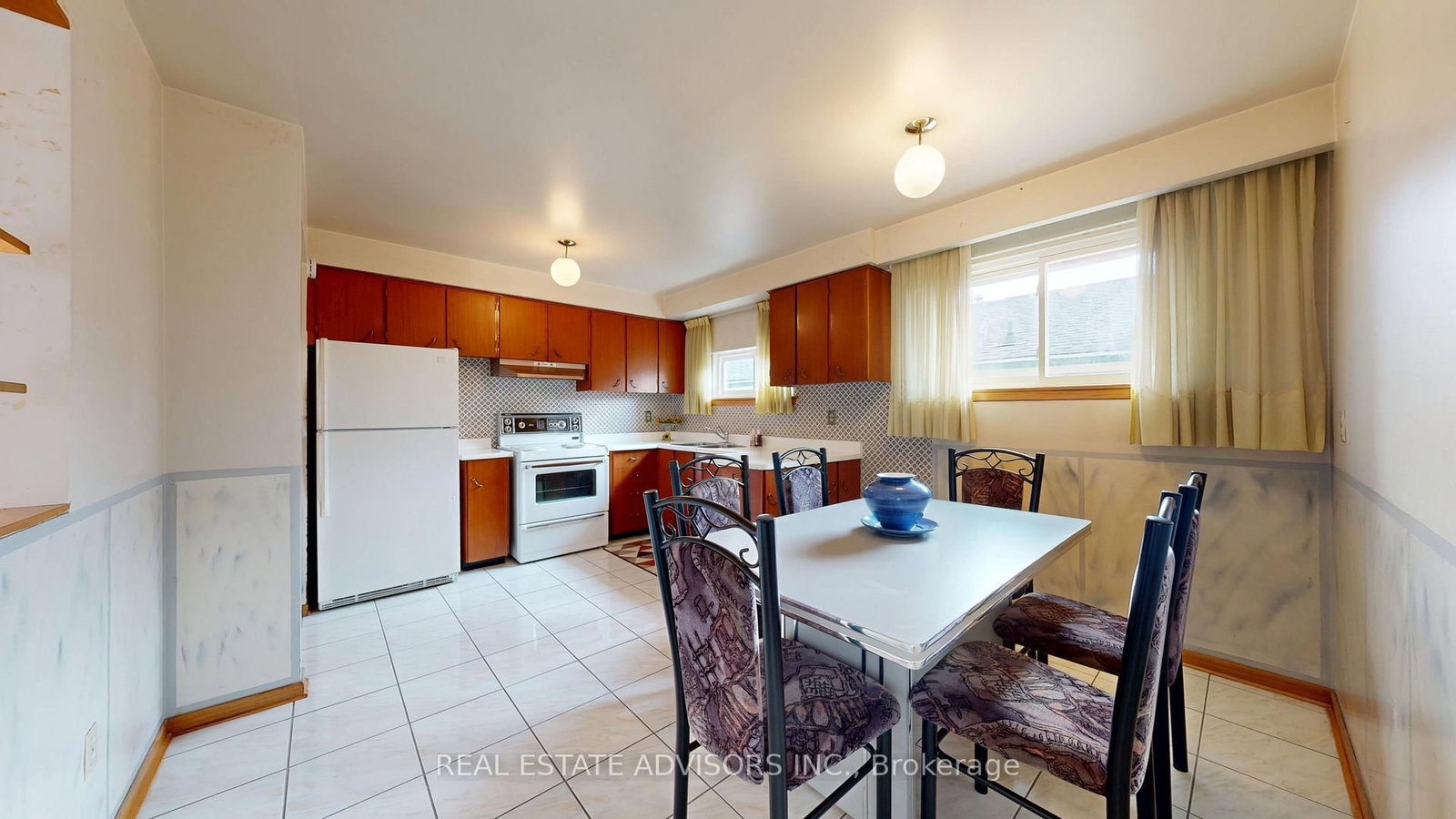 57 Hucknall Road • Toronto, ON photo 29