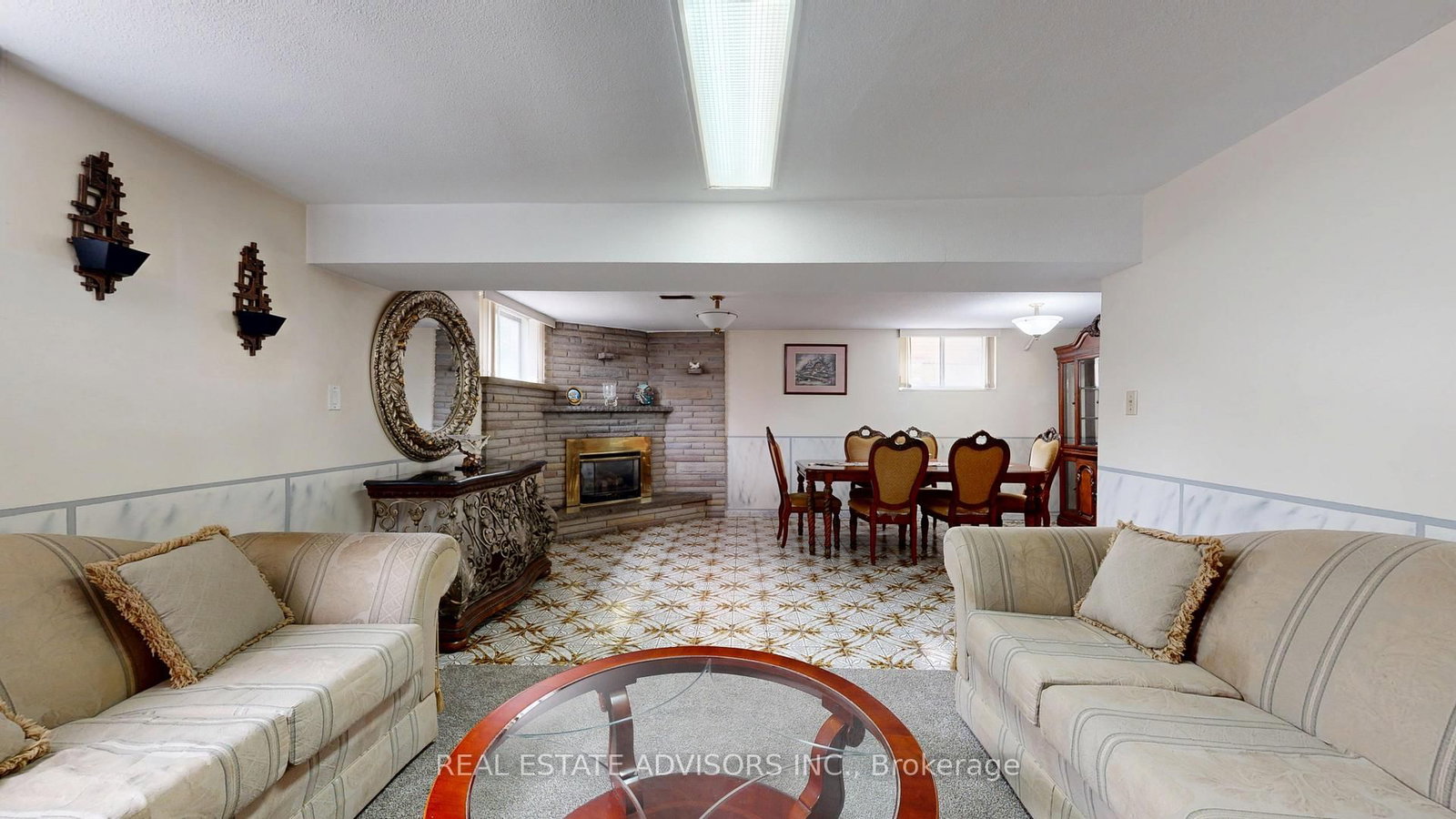 57 Hucknall Road • Toronto, ON photo 6