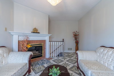 121 Bighorn Crescent • Brampton, ON photo 5