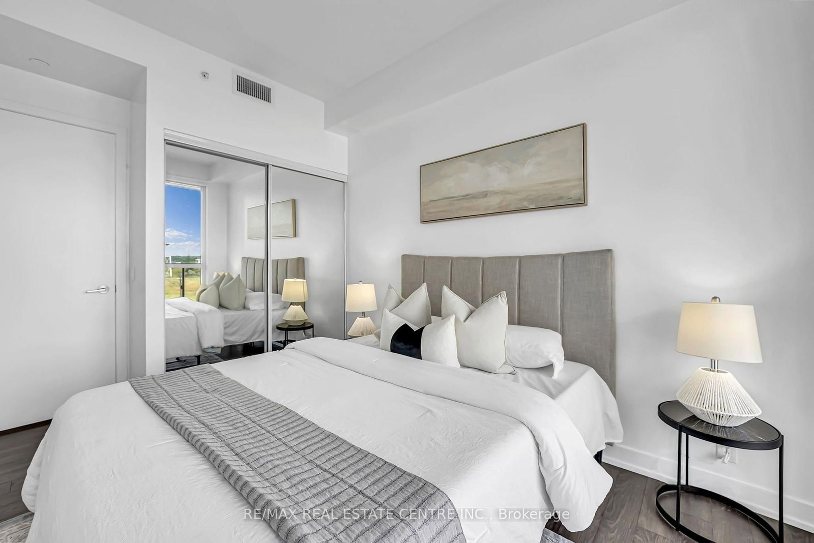 10 Park Lawn Road • #809 • Toronto, ON photo 17