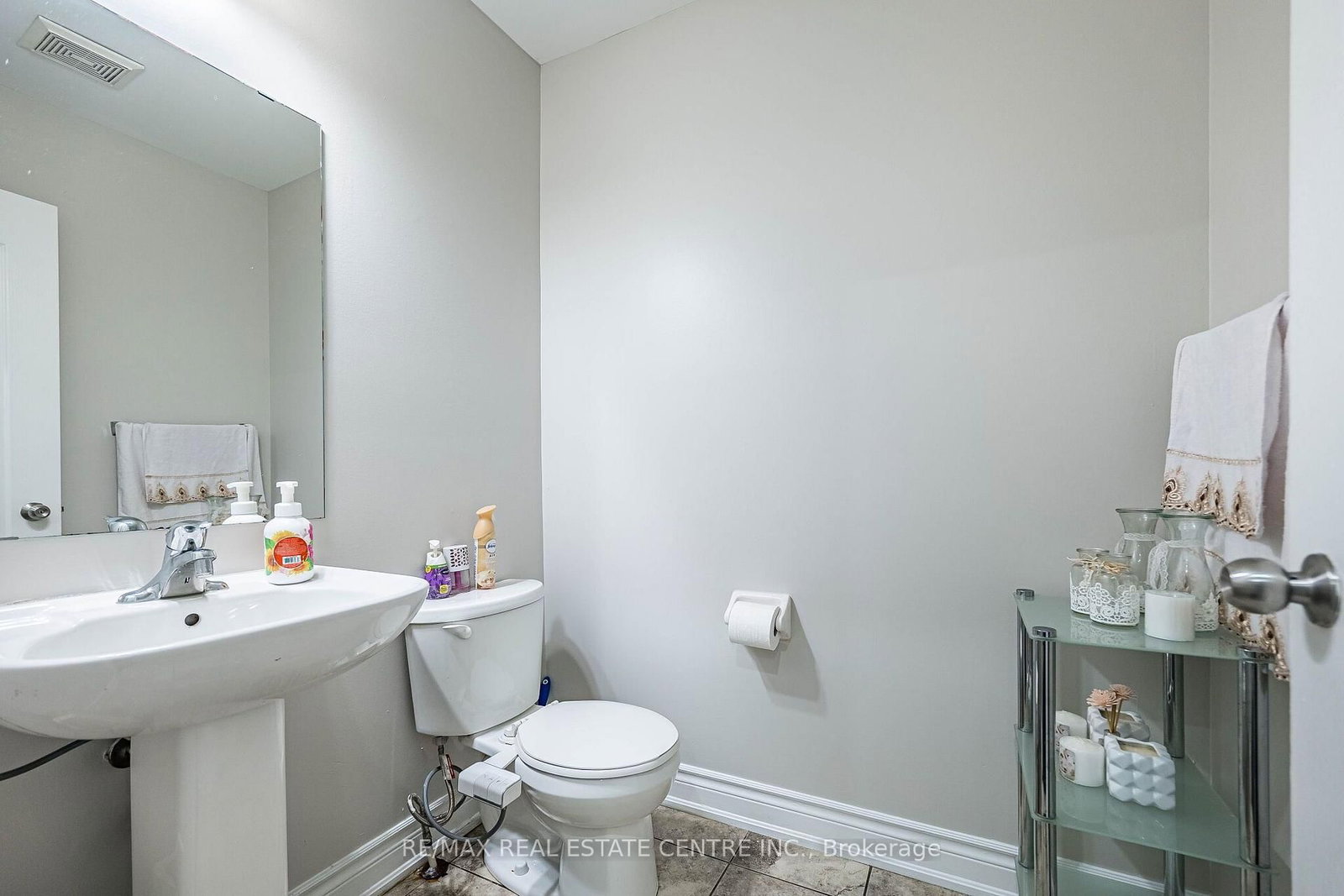 9 Loftsmoor Drive • Brampton, ON photo 20