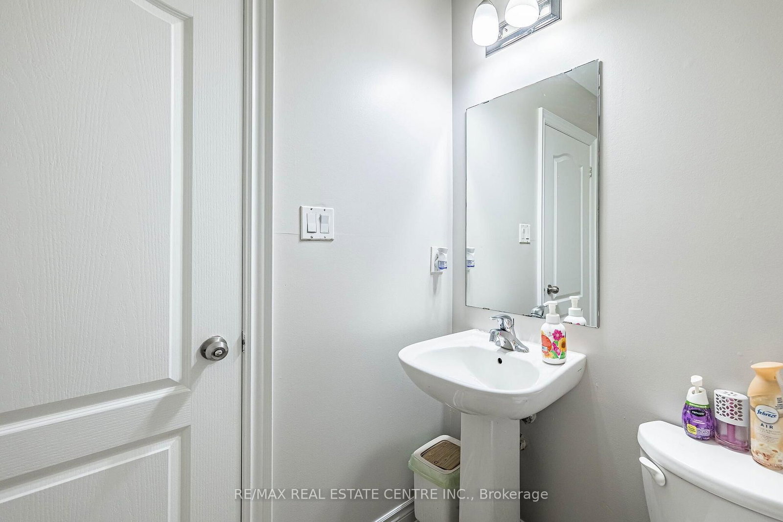 9 Loftsmoor Drive • Brampton, ON photo 21